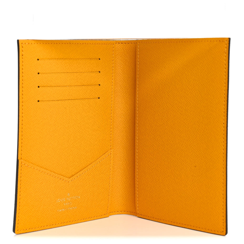 Louis Vuitton Monogram 2022 Christmas Animation New York Soho Passport Cover Yellow