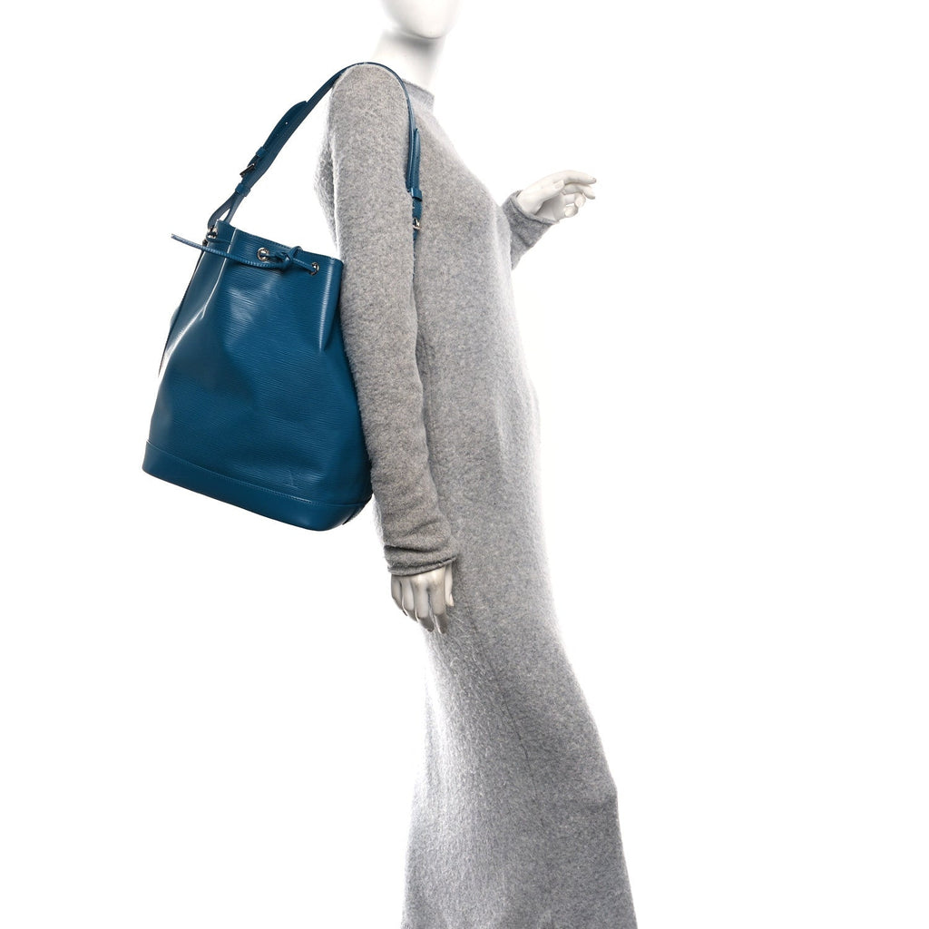 Louis Vuitton Epi Noe Cyan