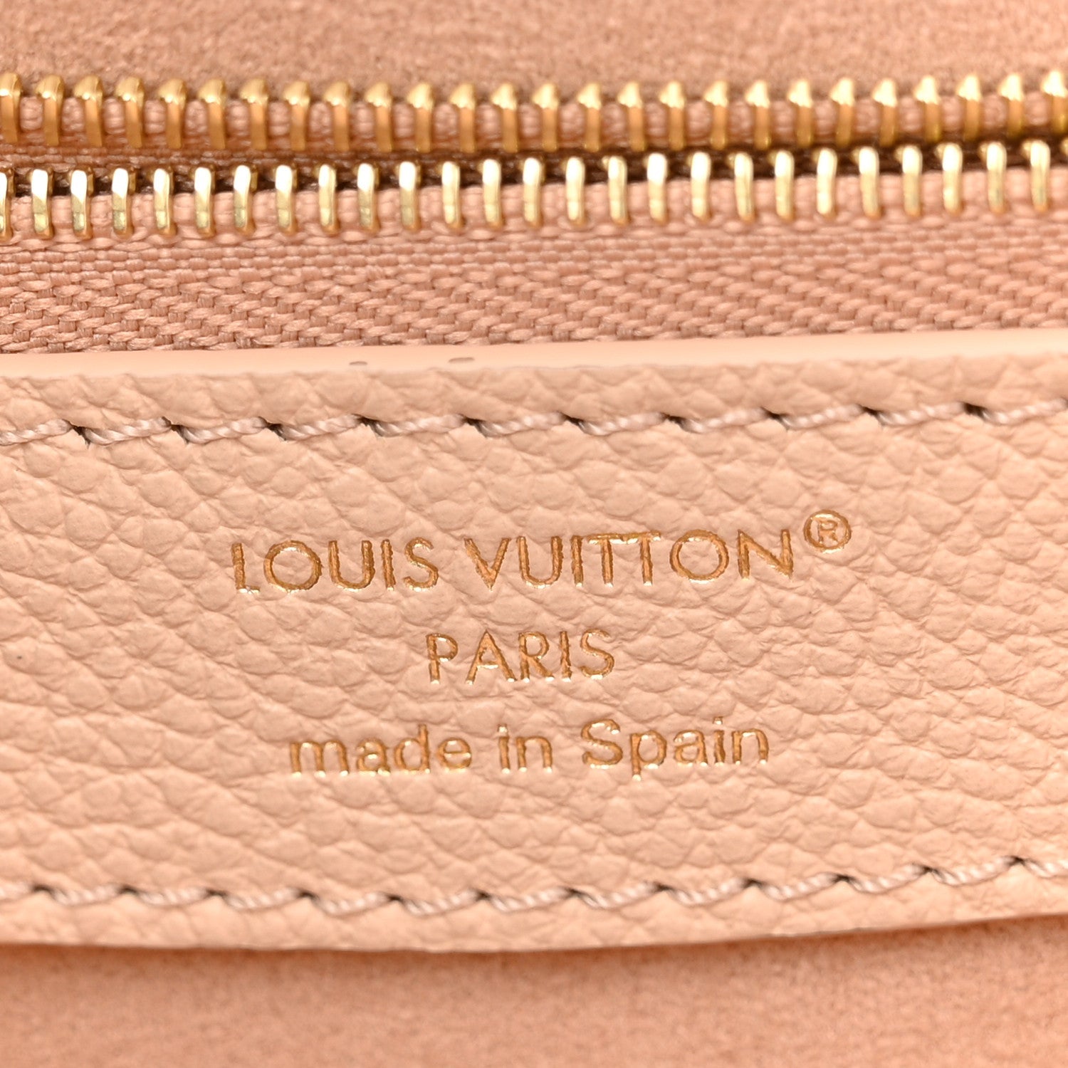 Louis Vuitton Empreinte Monogram Giant Diane Sand