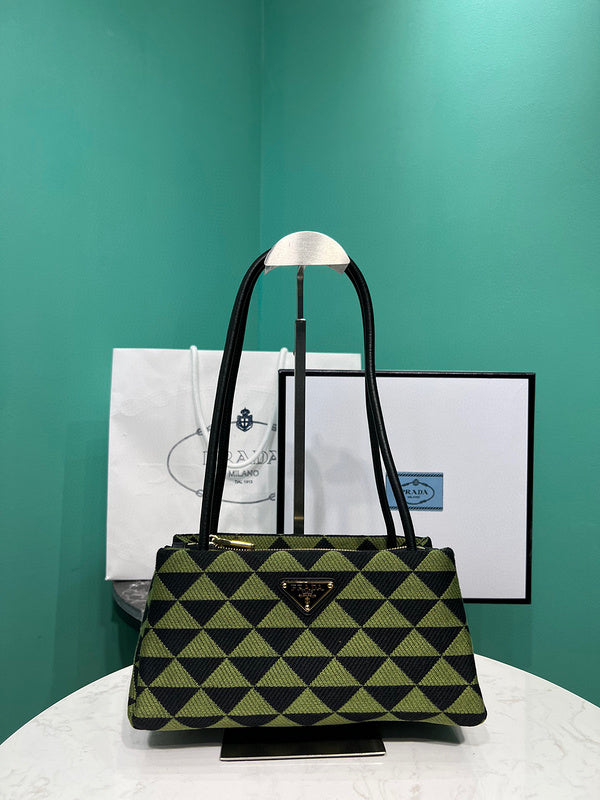 Prada Bags - 3267