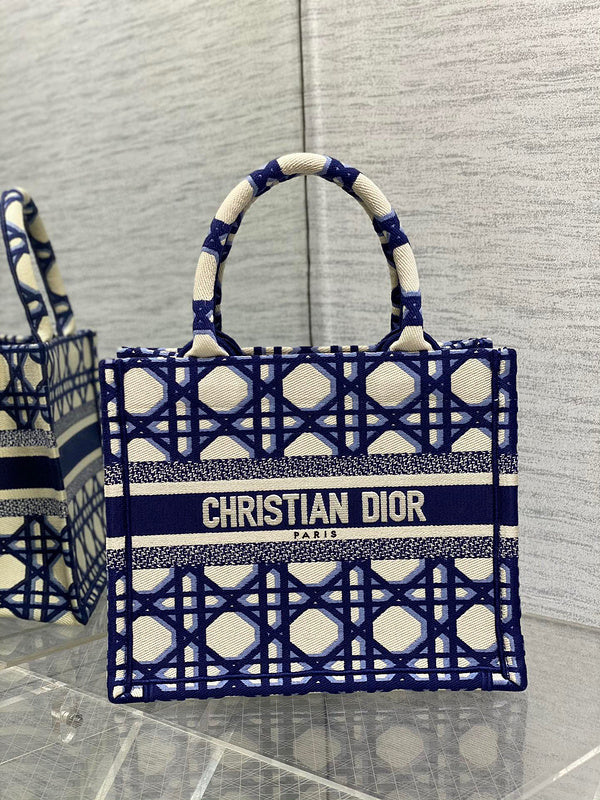 Dior Bags - 553