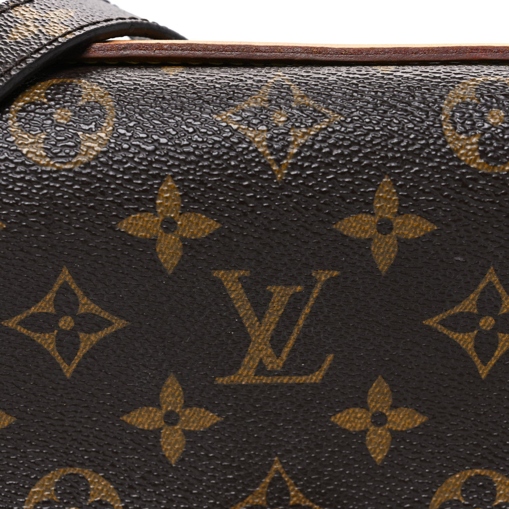 Louis Vuitton Monogram Pochette Metis