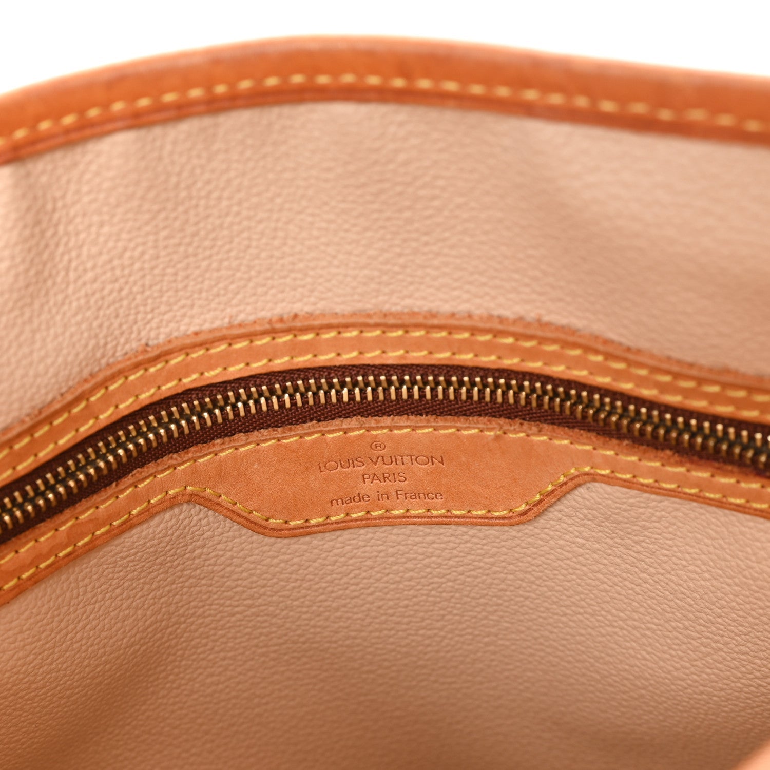 Louis Vuitton Monogram Petit Bucket 23