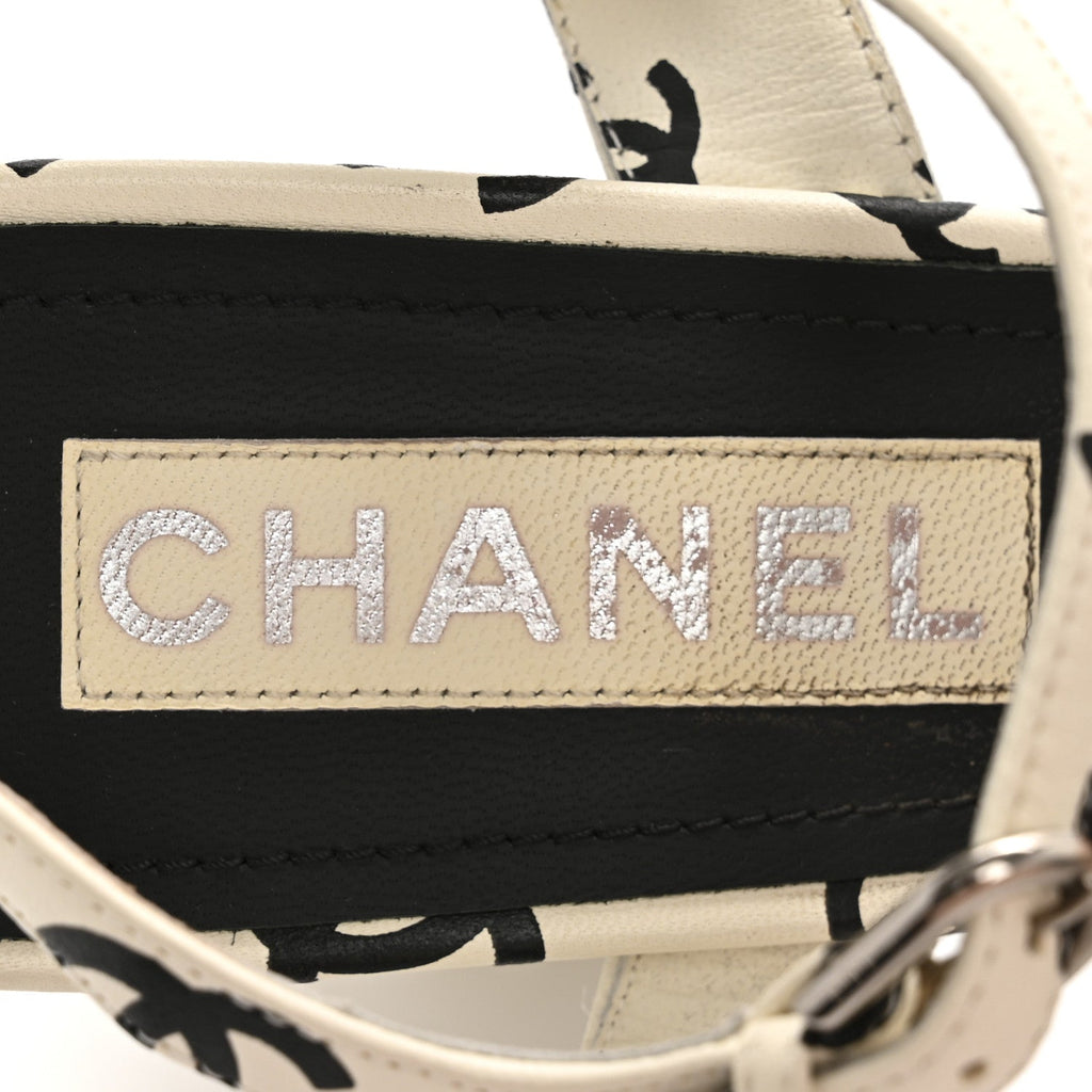 Printed Lambskin CC Sandals 41 White Black