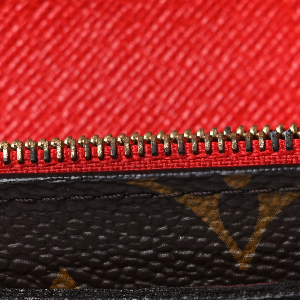 Louis Vuitton Monogram 2017 Christmas Animation Sarah Wallet