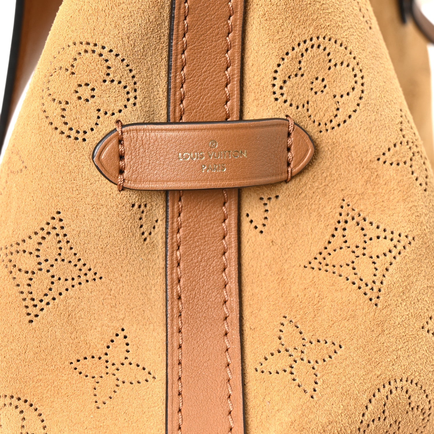 Louis Vuitton Suede Mahina CarryAll PM Beige