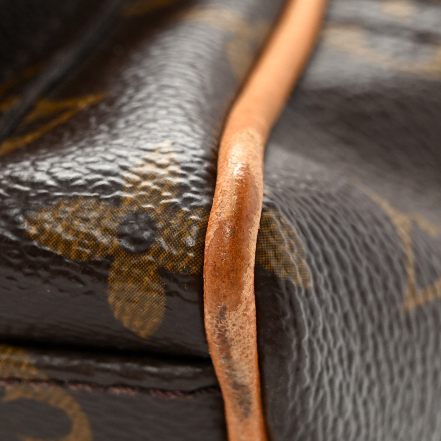 Louis Vuitton Monogram Manhattan PM