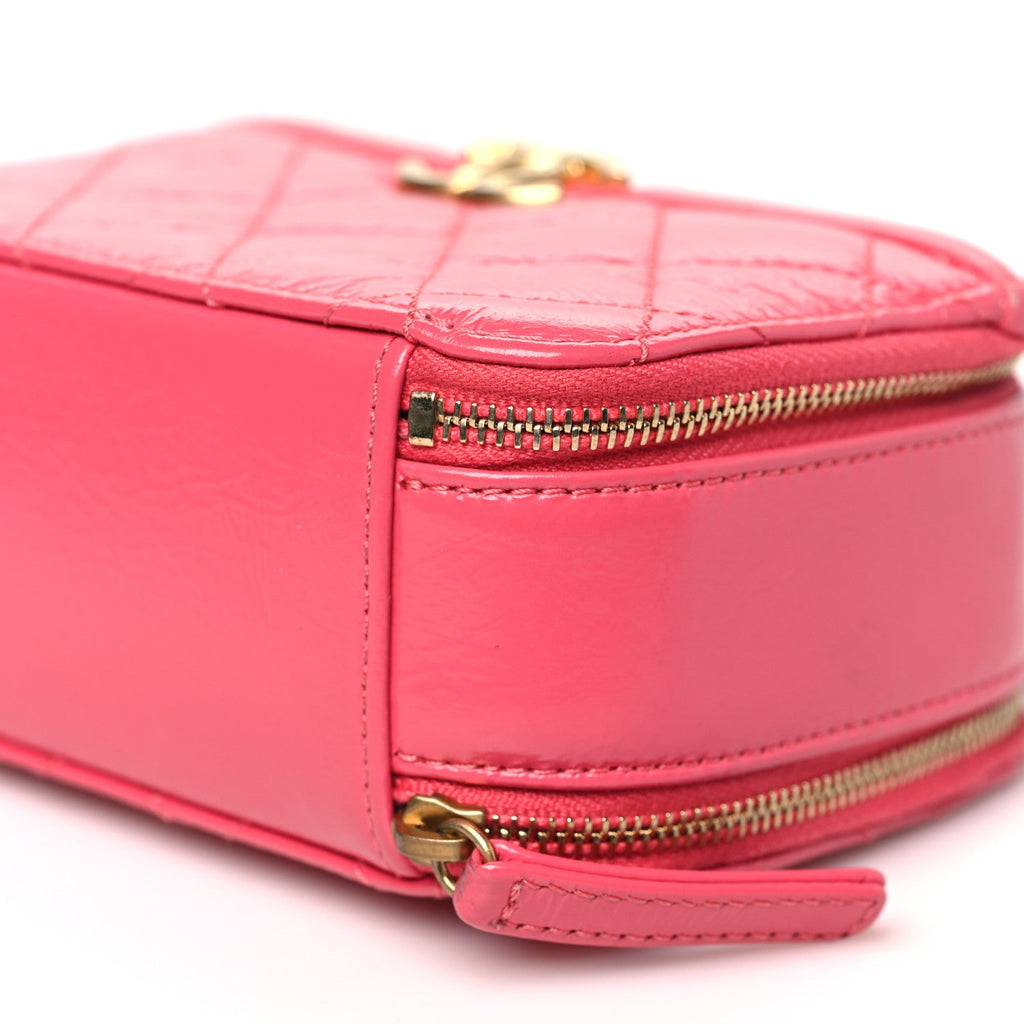 Chanel Crumpled Calfskin Quilted Mini Get Round Top Handle Vanity Case Pink