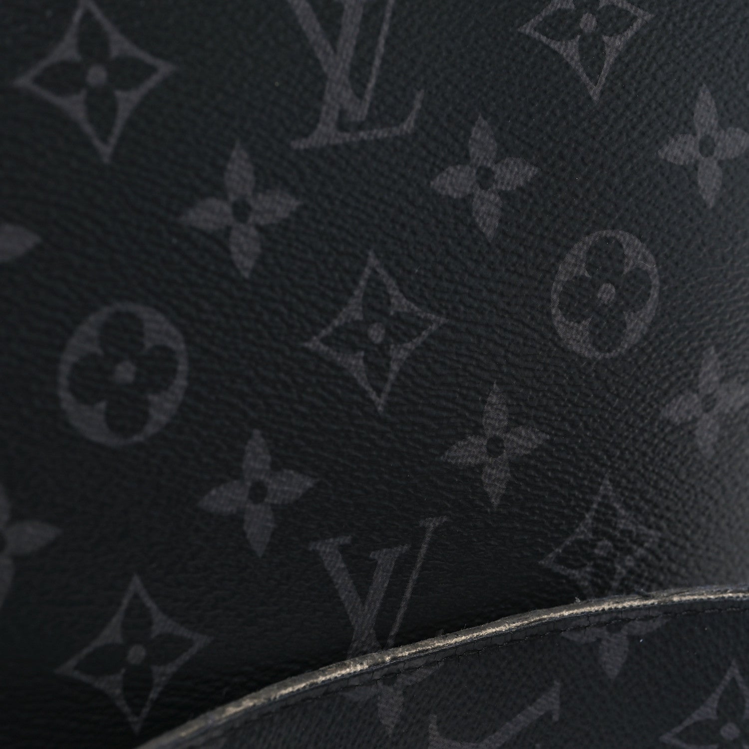 Louis Vuitton Taiga Monogram Eclipse Outdoor Messenger Black