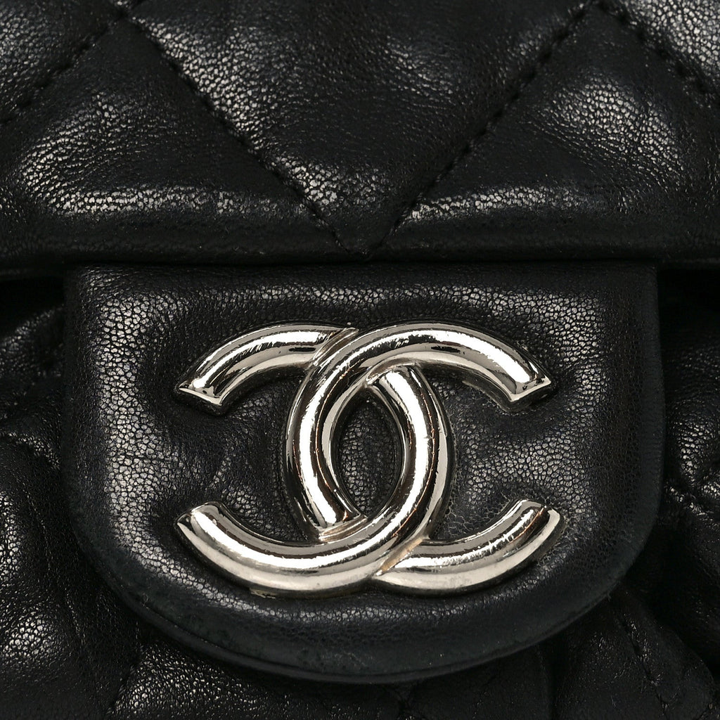 Chanel Washed Lambskin Quilted Medium Chain Around Messenger Black