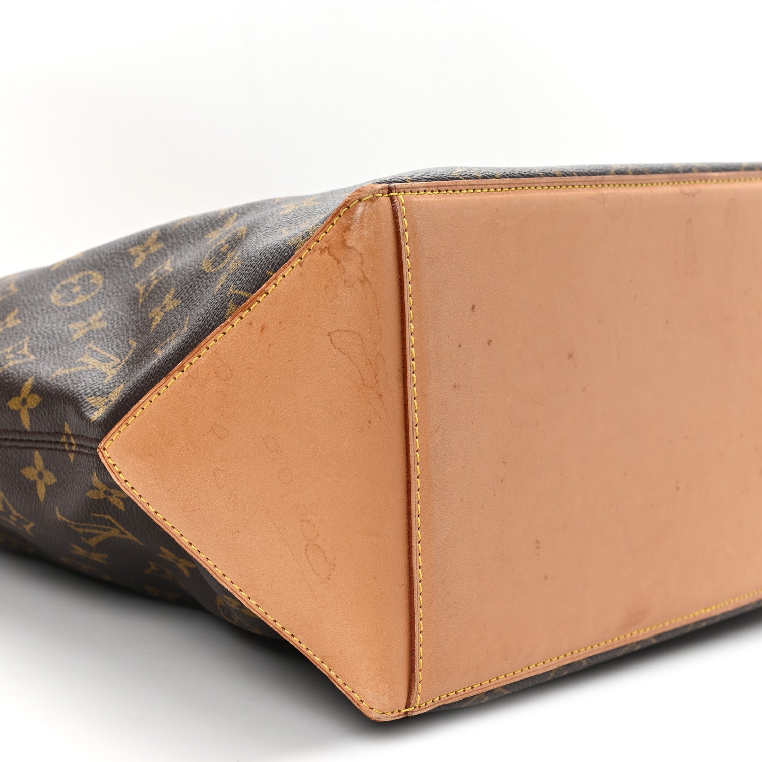 Louis Vuitton Monogram Cabas Mezzo