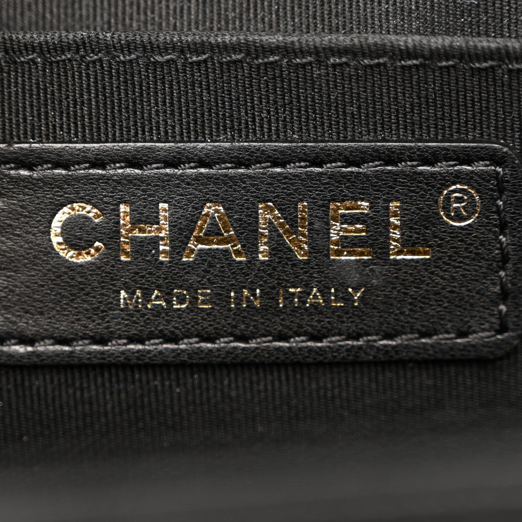 Chanel Caviar Quilted Medium Boy Flap Black