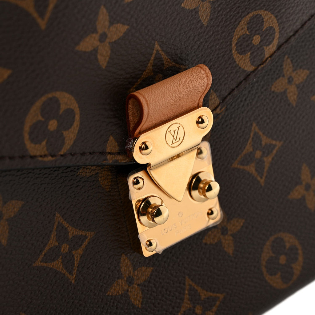 Louis Vuitton Monogram Pochette Metis