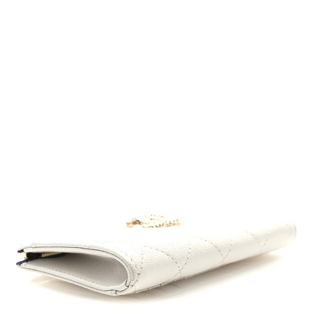 Caviar Quilted CC Logo Zip Around Card Holder White