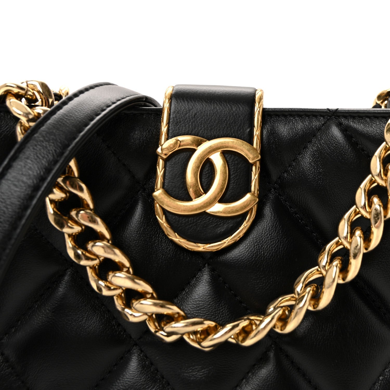 Chanel Lambskin Quilted Small Chain Hobo Black