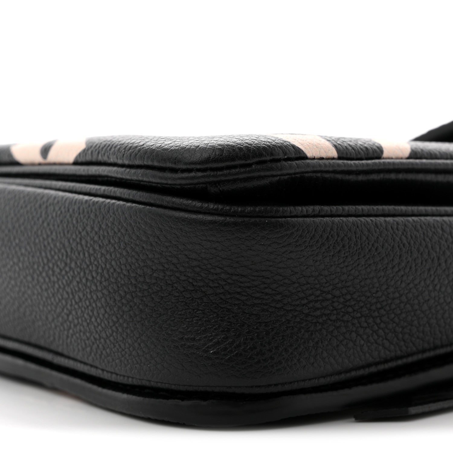Louis Vuitton Empreinte Monogram Giant Pochette Metis Black Beige