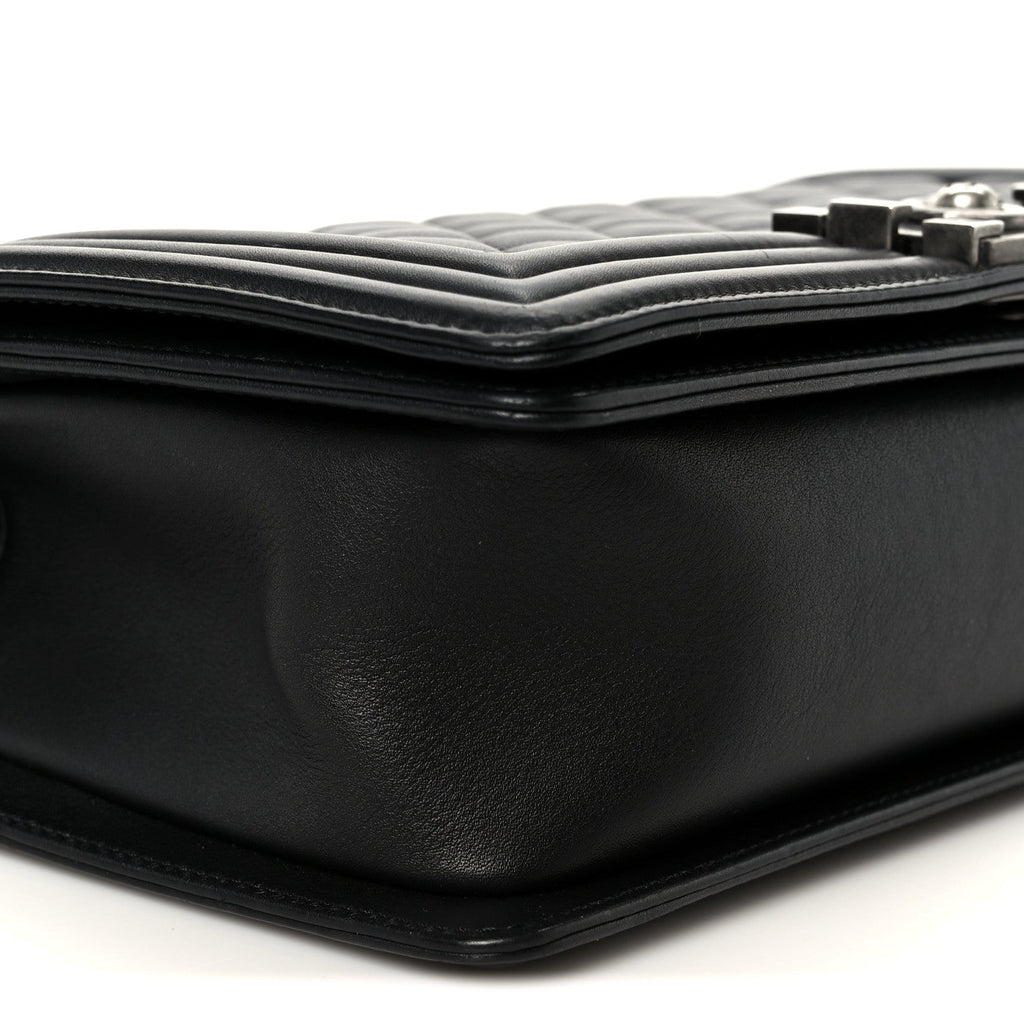 Chanel Lambskin Quilted Medium Boy Flap Black