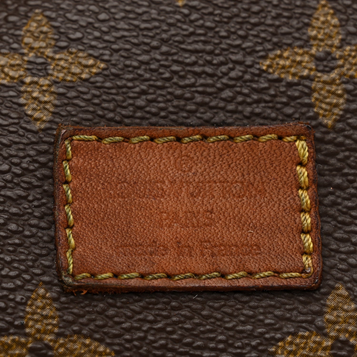 Louis Vuitton Monogram Saumur 30