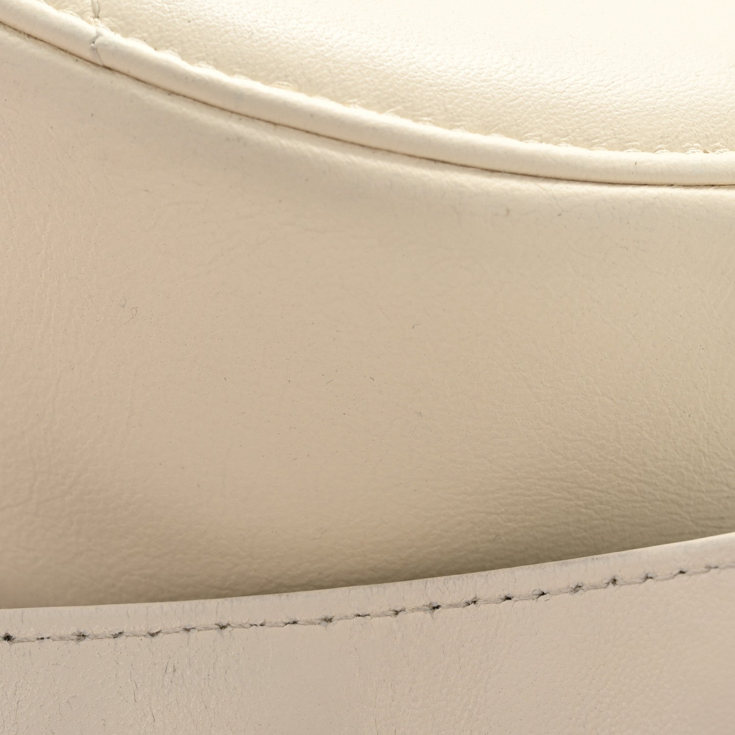 Chanel Lambskin Quilted Chanel 19 Round Clutch With Chain White