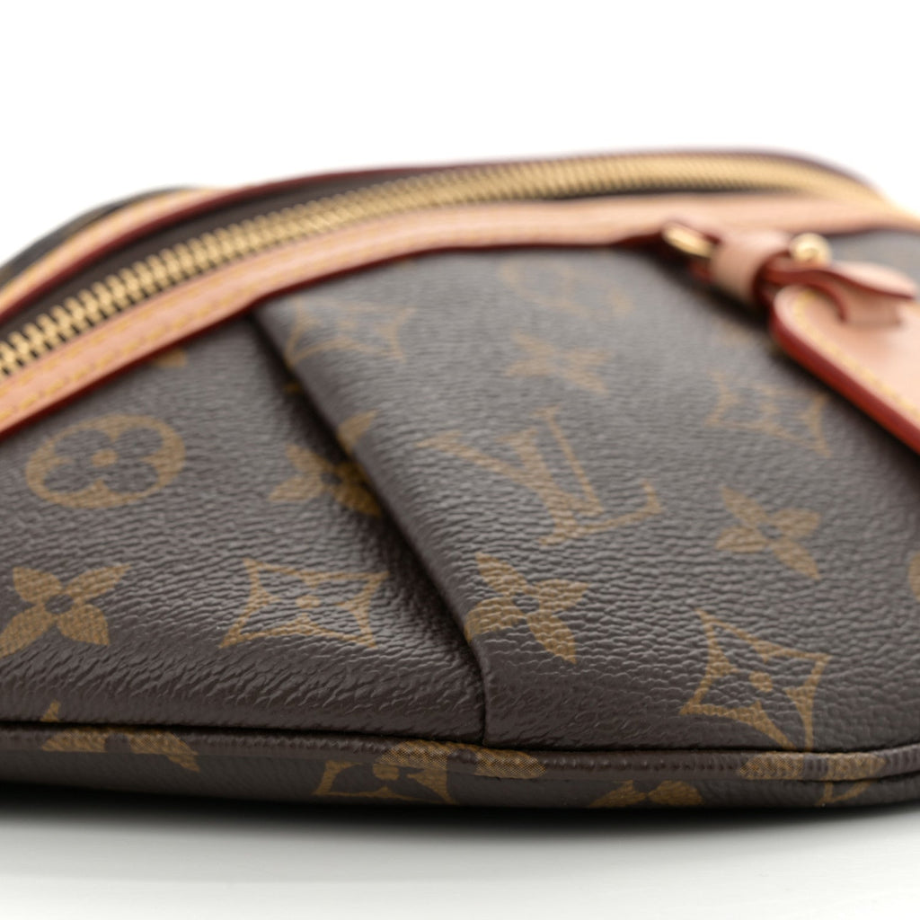 Louis Vuitton Monogram High Rise Bumbag