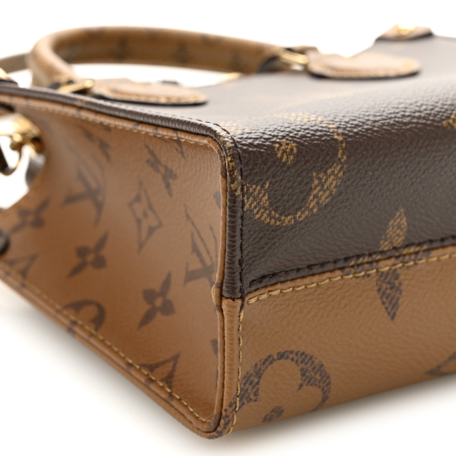 Louis Vuitton Reverse Monogram Giant Onthego BB