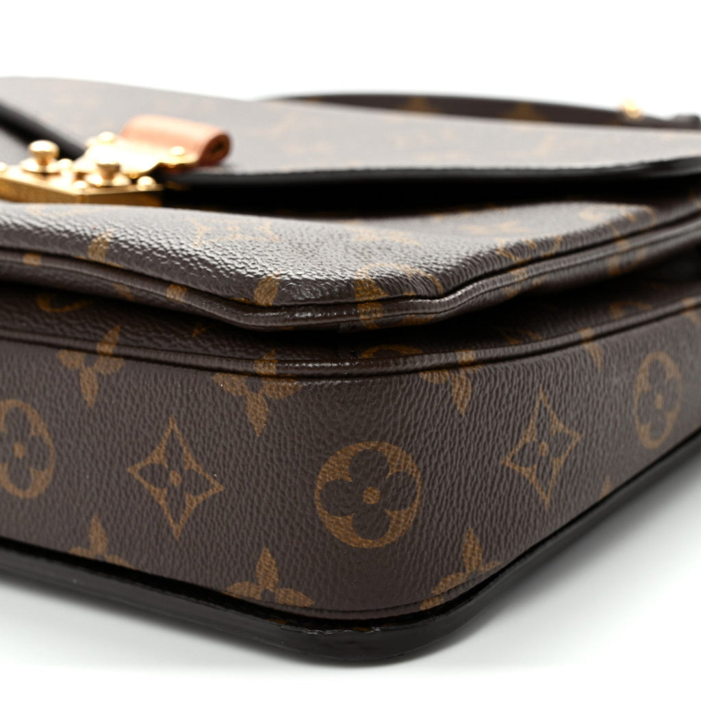 Louis Vuitton Monogram Pochette Metis