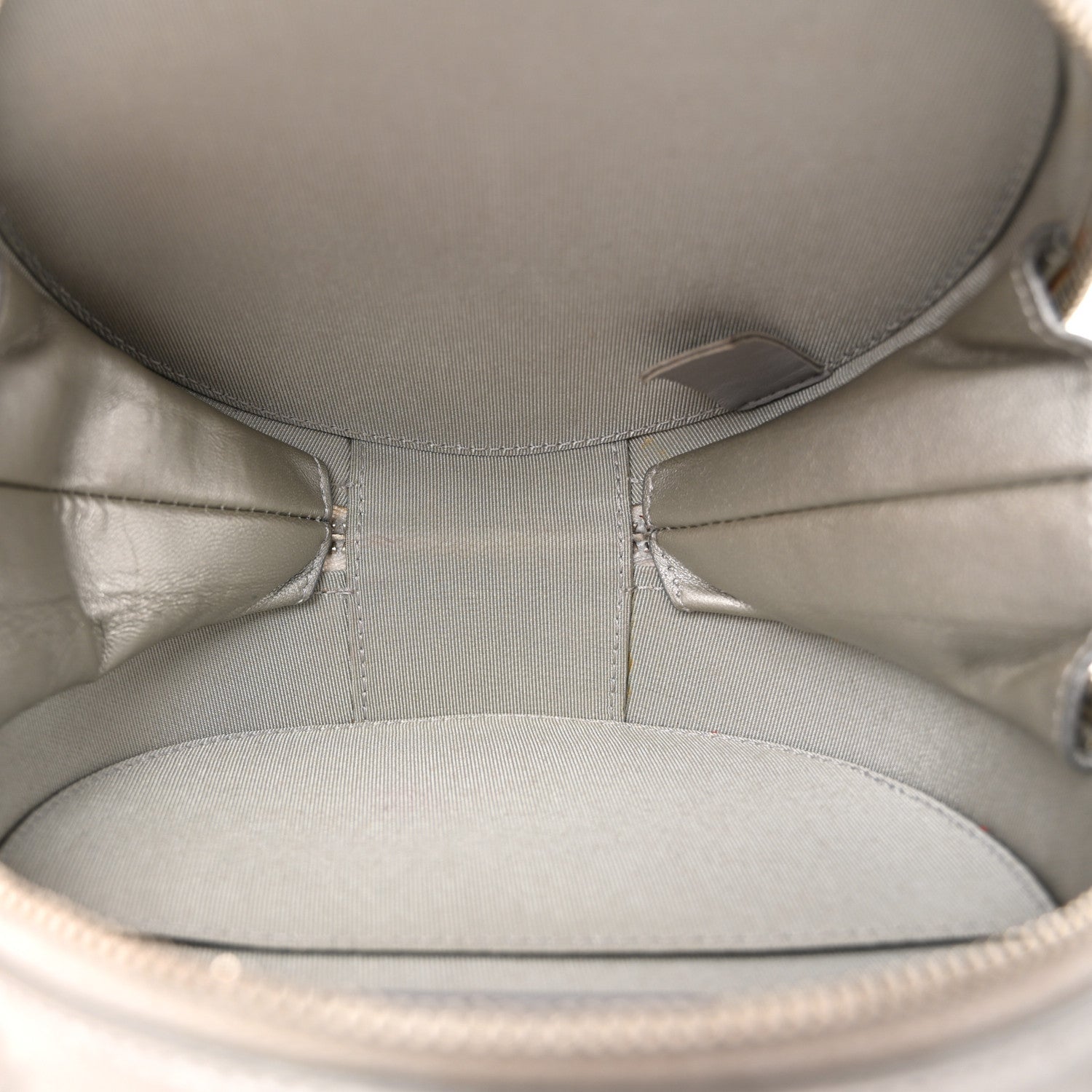 Chanel Metallic Glazed Calfskin Round As Earth Evening Bag Silver