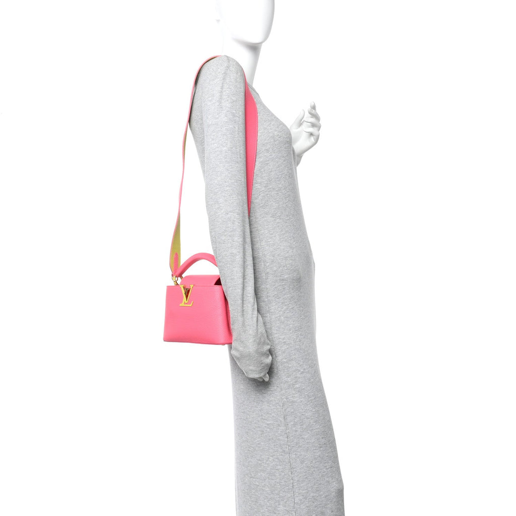 Louis Vuitton Taurillon Capucines Mini Dragon Fruit Pink Cedrat