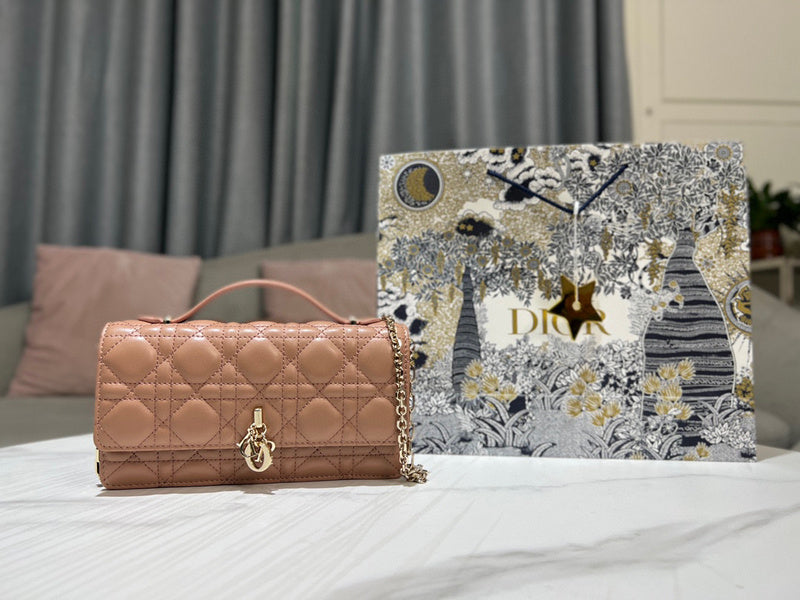 Dior Bags - 2548