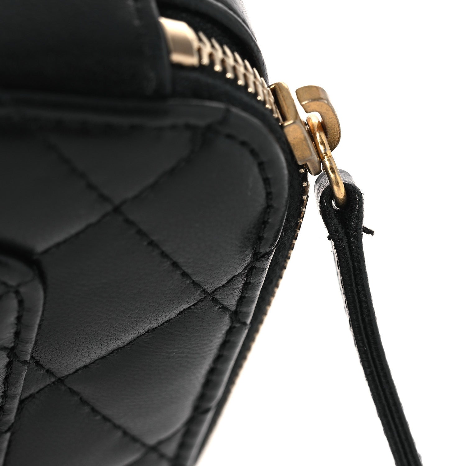 Chanel Shiny Calfskin Quilted Small Pick Me Up Vanity Case Black