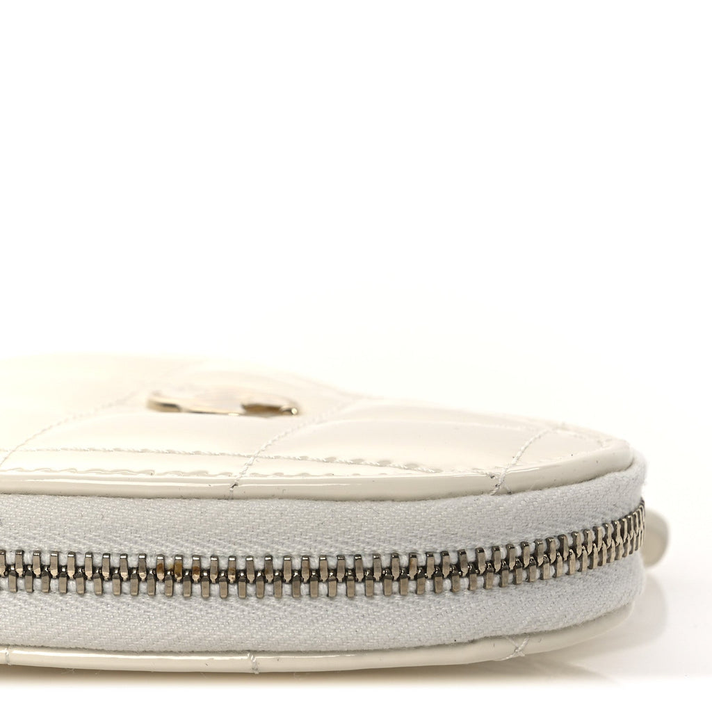Chanel Patent Calfskin Resin Quilted CC Heart Clutch With Chain Black