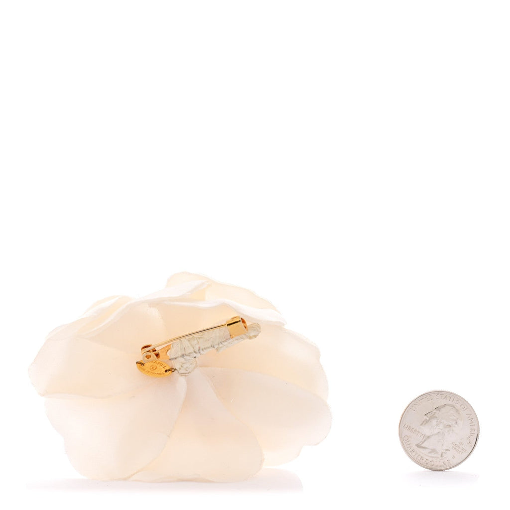 Crepe Satin Camellia Brooch White