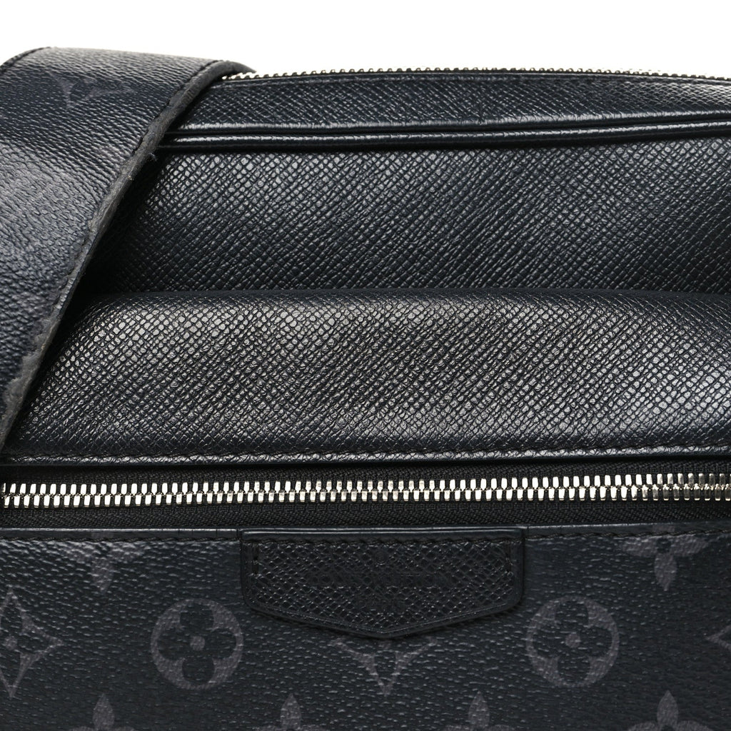 Louis Vuitton Taiga Monogram Eclipse Outdoor Messenger Black