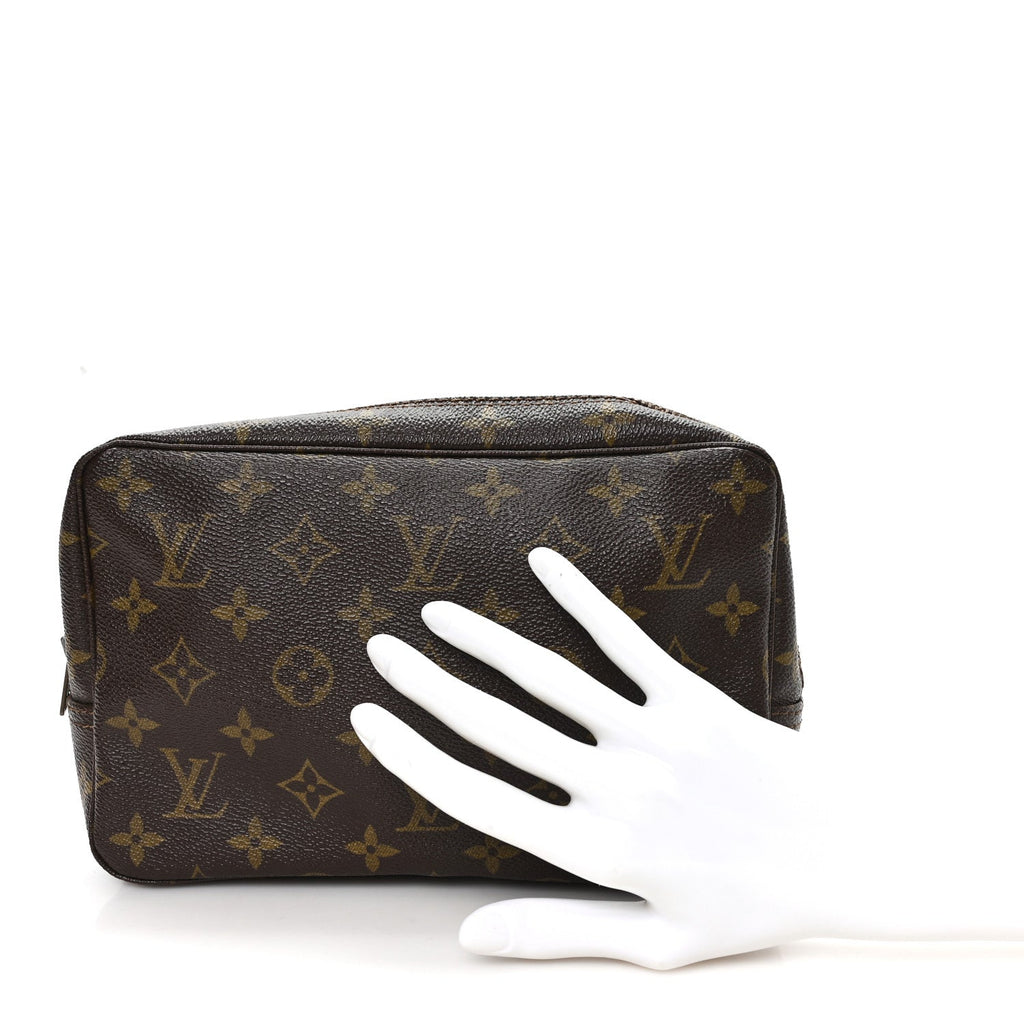 Louis Vuitton Monogram Trousse Toilette 23