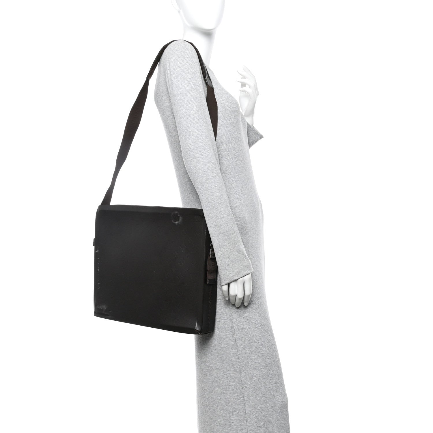 Louis Vuitton Monogram Glace Steve Messenger Bag Cafe