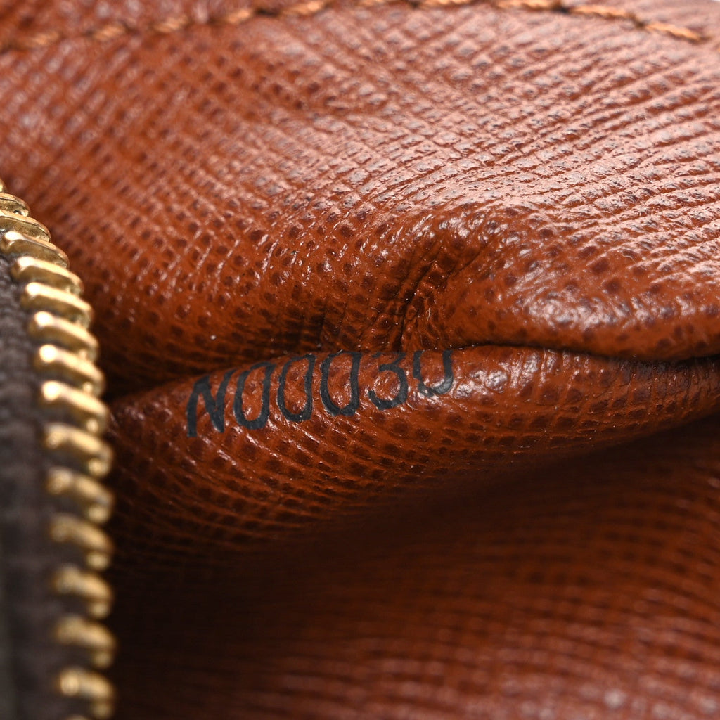 Louis Vuitton Monogram Nil 28