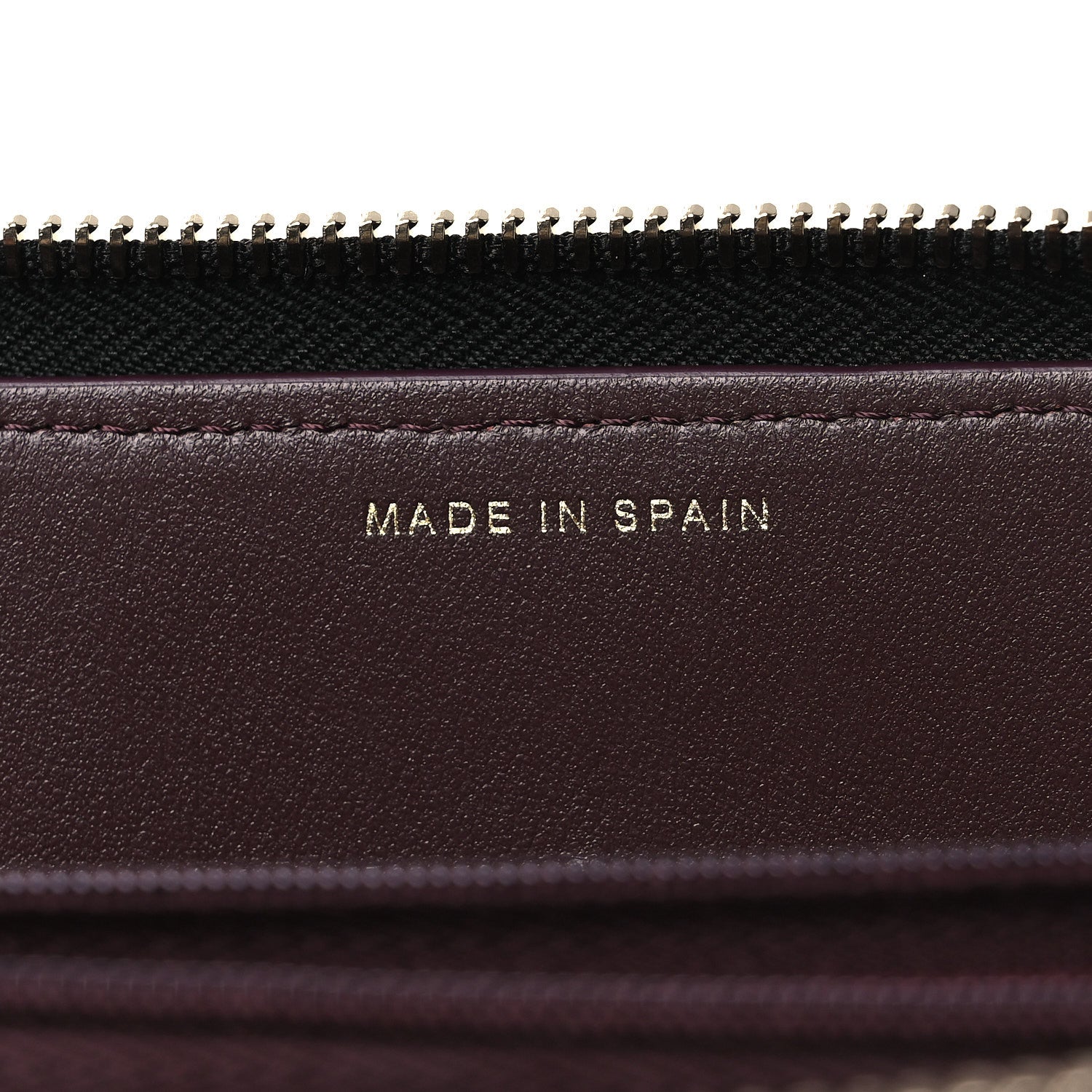 Caviar Quilted Zipped Travel Pouch Black