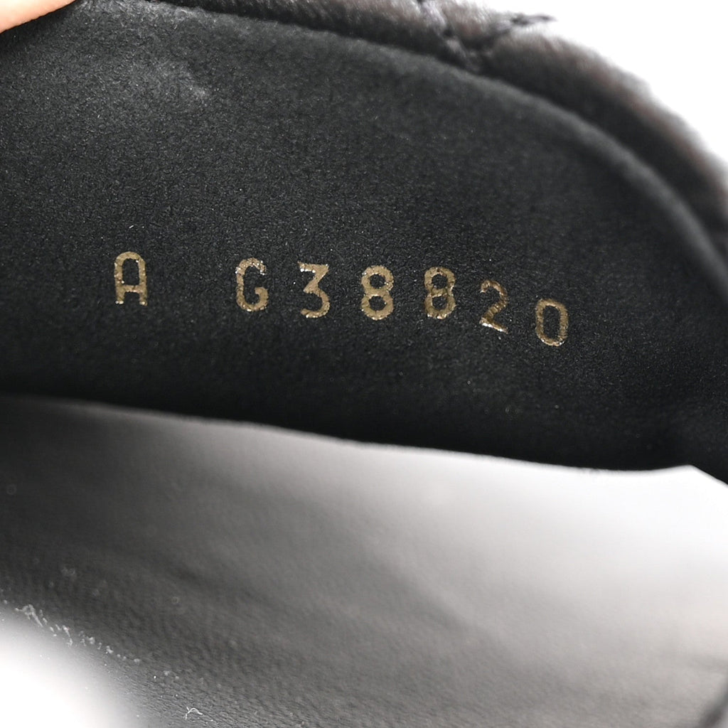 Lambskin Quilted Textured CC Mules 40 Black