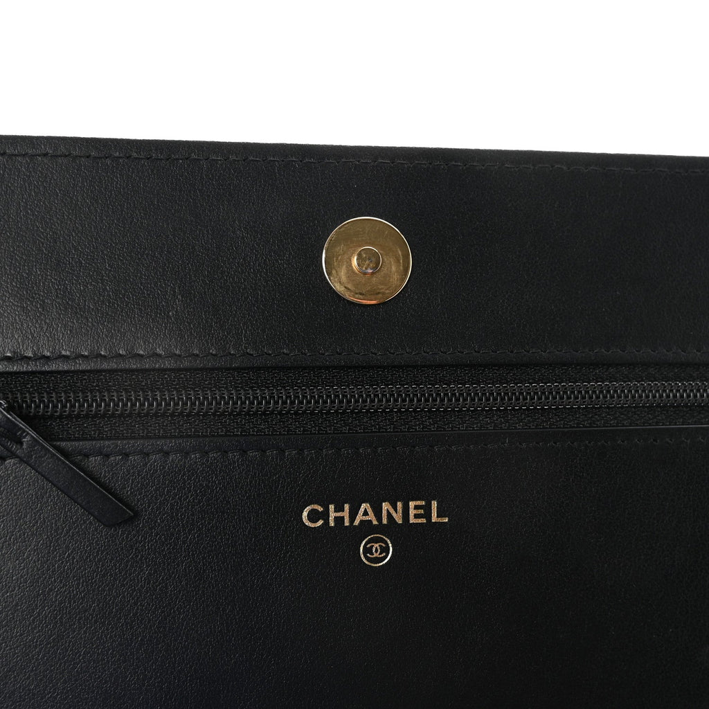 Chanel Caviar Quilted Pocket Clutch With Chain WOC Black