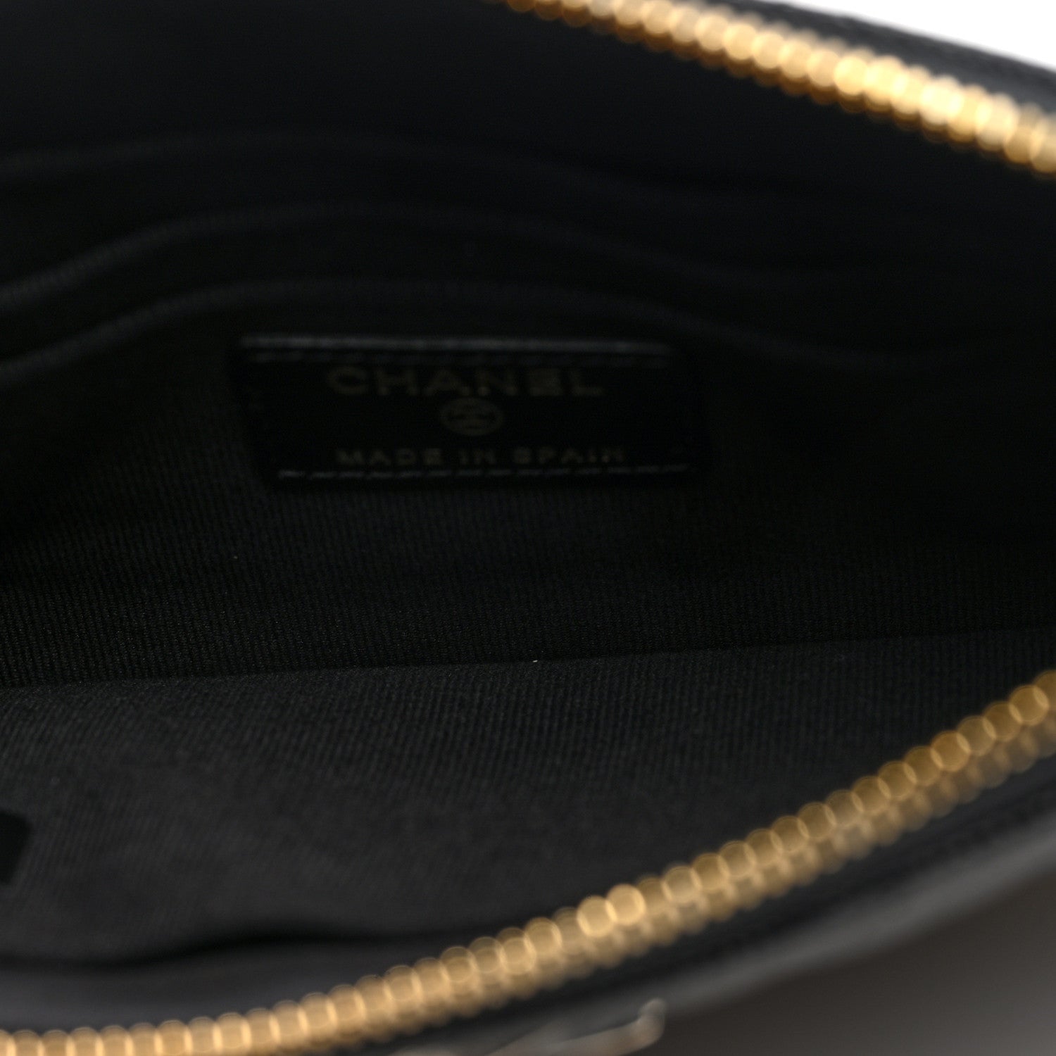 Caviar Quilted Crystal Enamel Cosmetic Case Black