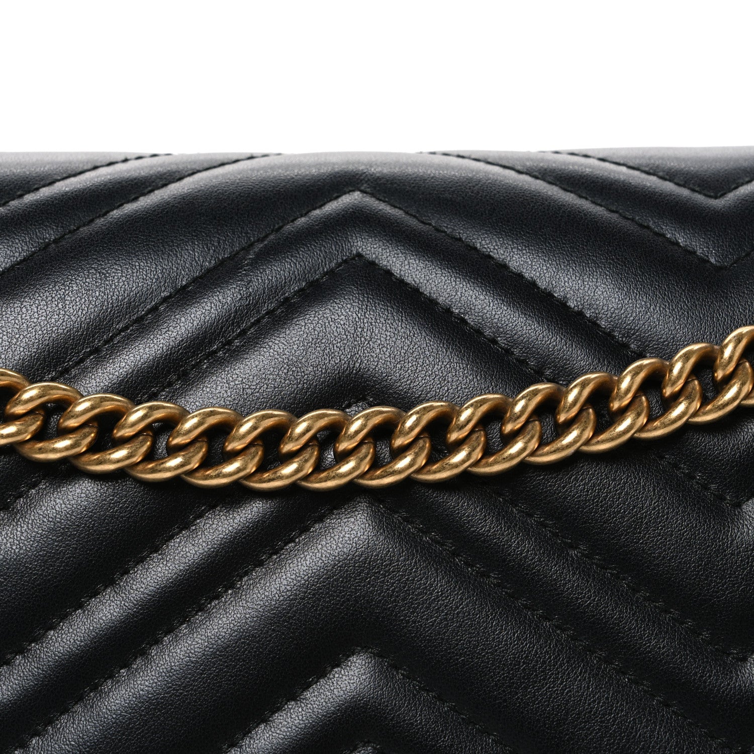 Gucci Calfskin Matelasse Medium GG Marmont Shoulder Bag Black