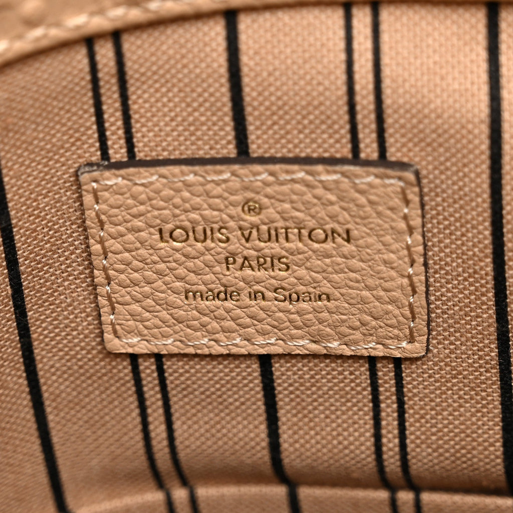 Louis Vuitton Empreinte Artsy MM Dune