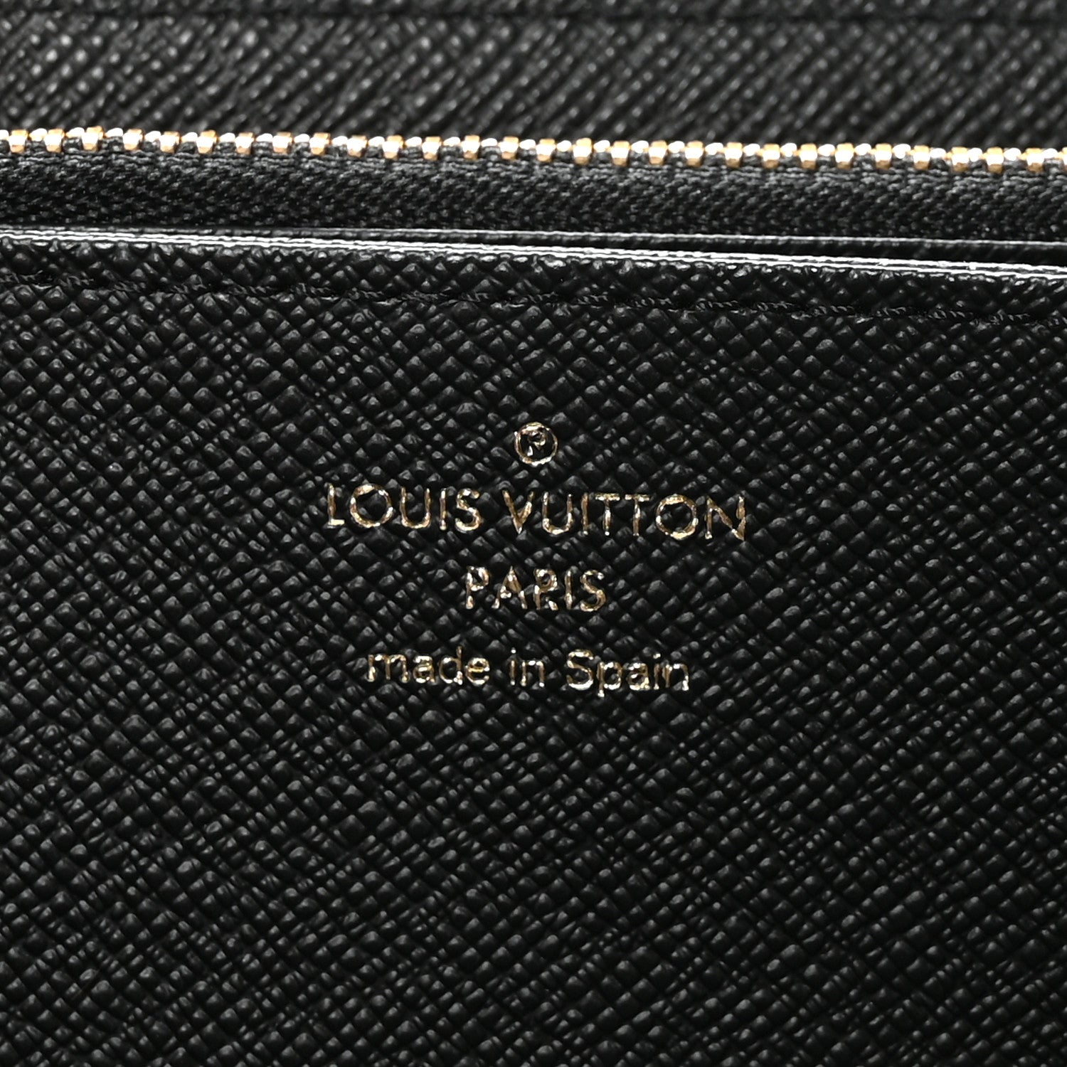 Louis Vuitton Game On Zippy Wallet Black