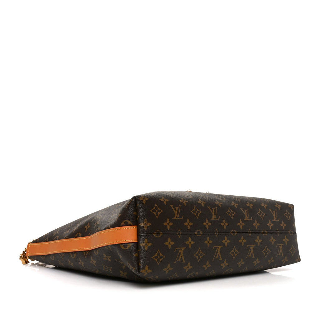Louis Vuitton Monogram Vagabond Hobo