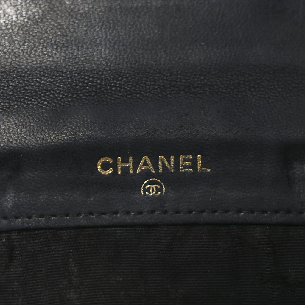 Caviar Timeless CC Compact French Wallet Black