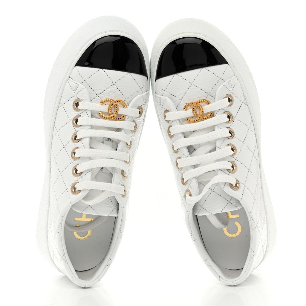 Crumpled Lambskin Patent Cap Toe CC Stitched Sneakers 35.5 White Black