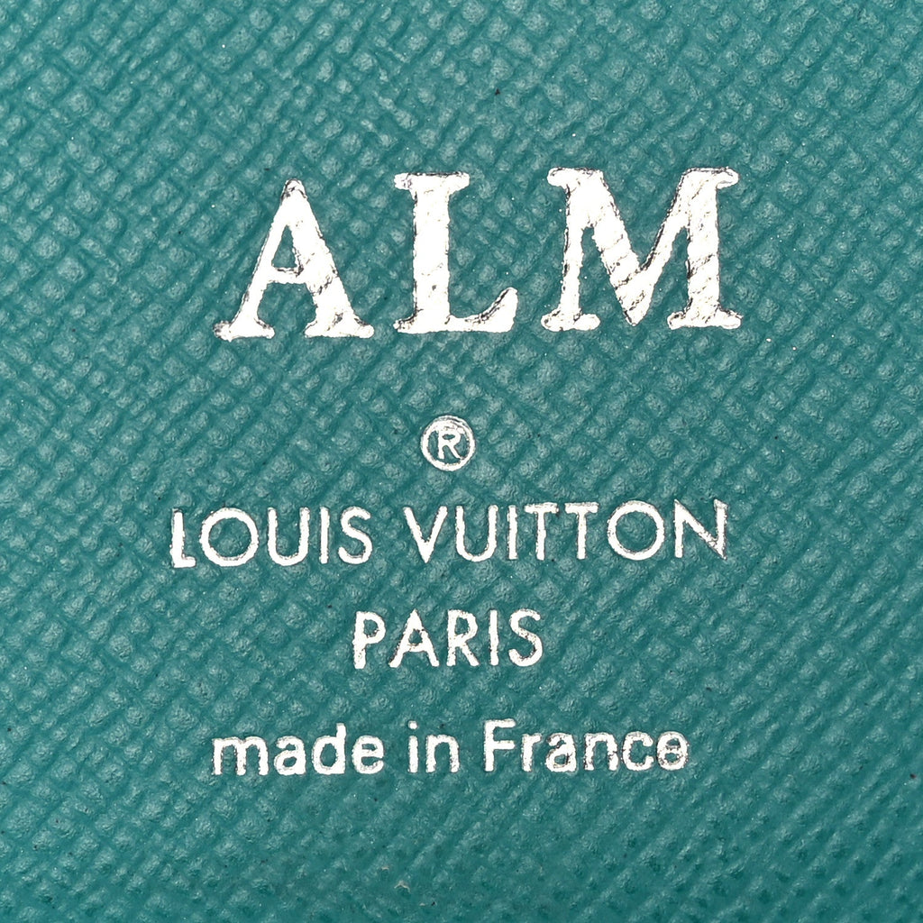 Louis Vuitton Monogram Taiga Pocket Organizer Vert