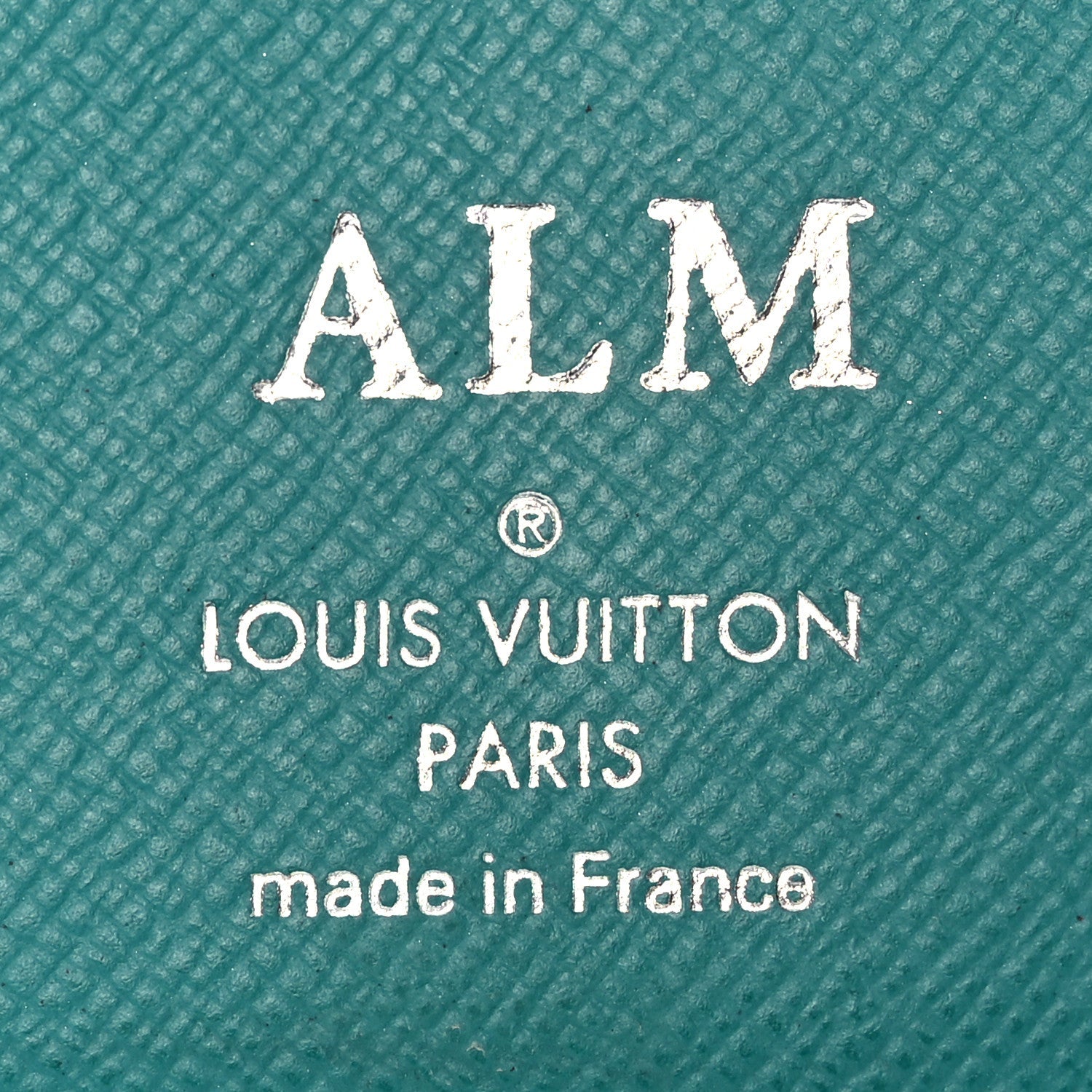 Louis Vuitton Monogram Taiga Pocket Organizer Vert