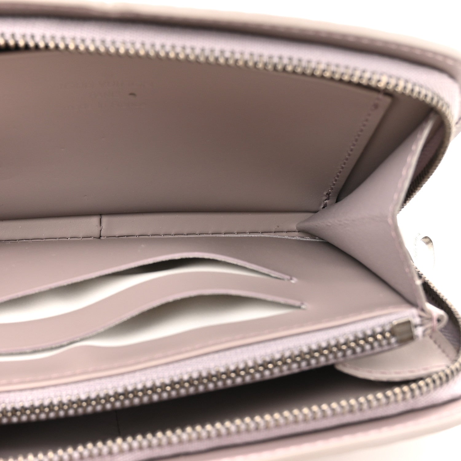 Louis Vuitton Epi Dauphine 17 Cosmetic Pouch Lilac