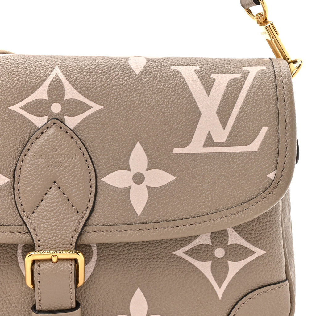 Louis Vuitton Empreinte Monogram Giant Diane Tourterelle Creme
